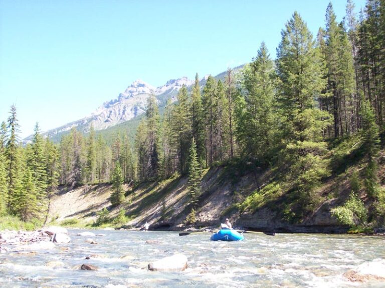 Floating-a-British-columbia-river