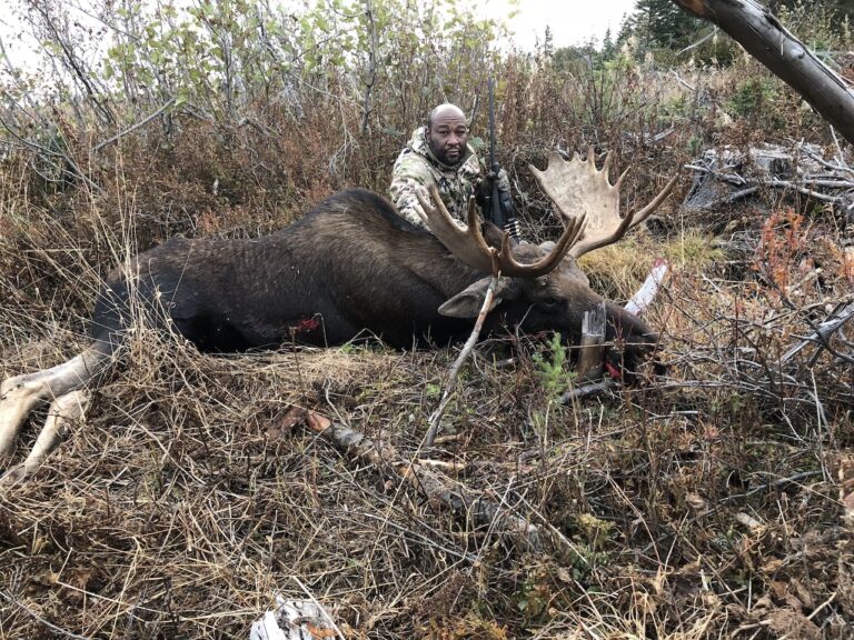 Trophy-British-Columbia-Moose-Outfitter