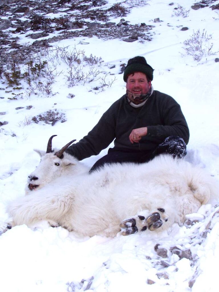 guided-Mountain-goat-hunt